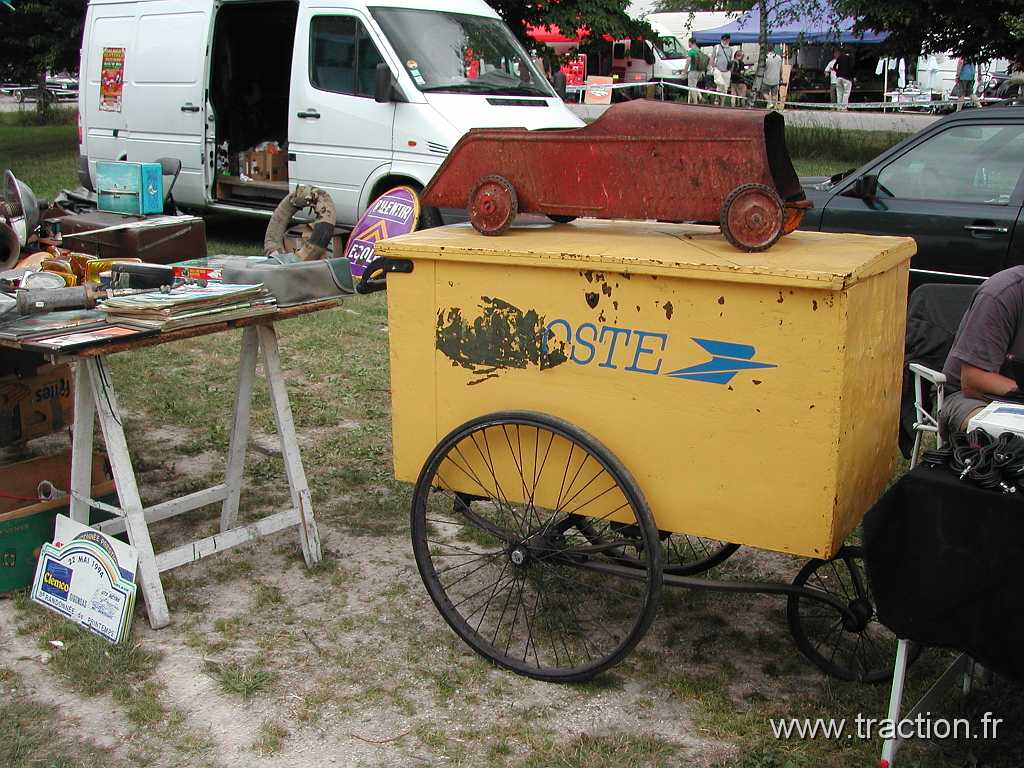 2014_Madine (70).JPG - 29ème Retro Meus'Auto au Lac de Madine, la bourse